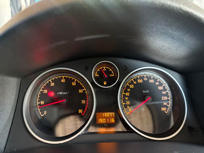 2008 Opel Astra