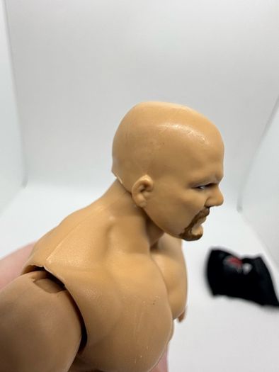 Wwe elite Epic Moments Milk O Mania Kurt angle , Stephanie McMahon & Stone Cold Steve Austin