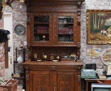 Victorian Oak Buffet Cabinet c. 1890