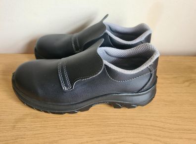 U Power work shoes