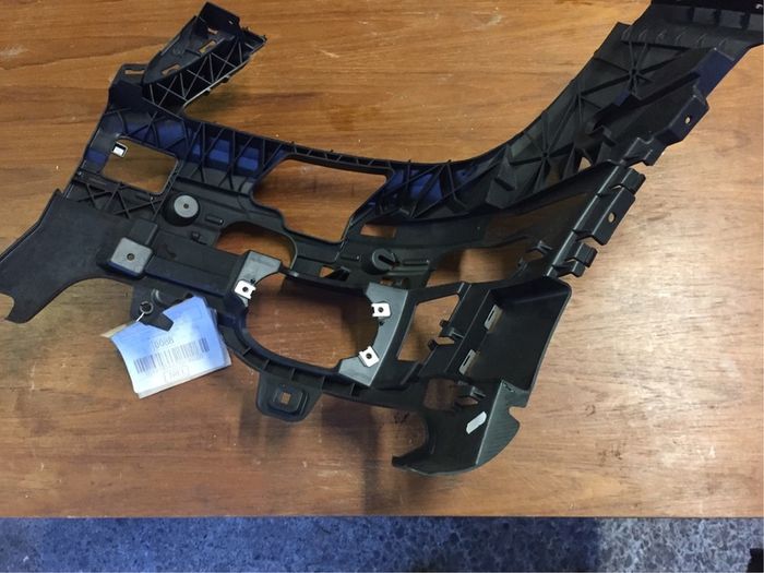 Mercedes Bumper Support (W203)
