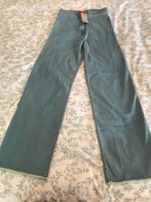BNWT Oasis 70's Wide Leg Jean Pale Wash size 8