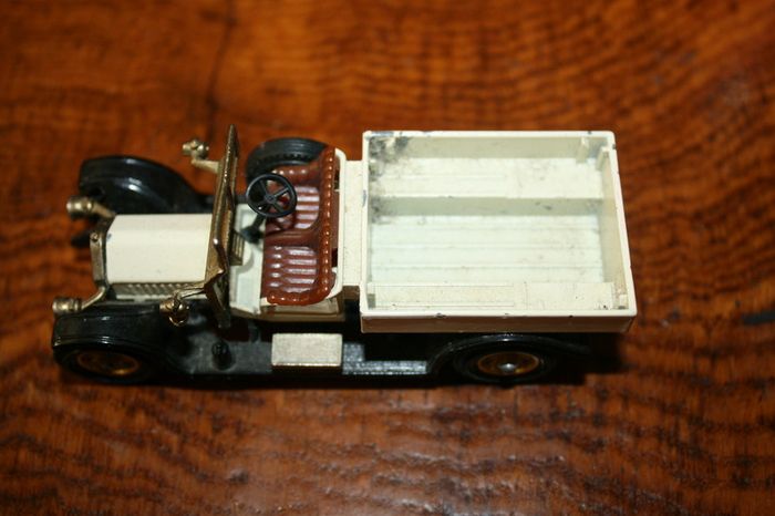 Matchbox Models of Yesteryear 1918 Crosley