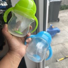 2 never use munchkin bottle with straw
