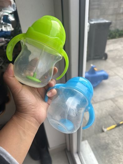 2 never use munchkin bottle with straw