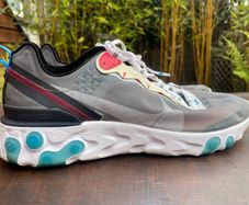 Nike React Element 87 Dark Grey Photo Blue AQ1090-003 size 10.5