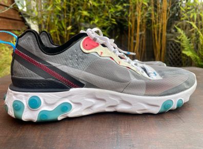 Nike React Element 87 Dark Grey Photo Blue AQ1090-003 size 10.5