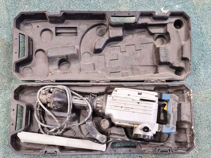 Demolition Breaker