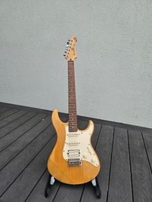 Yamaha Pacifica 112, Natural Satin