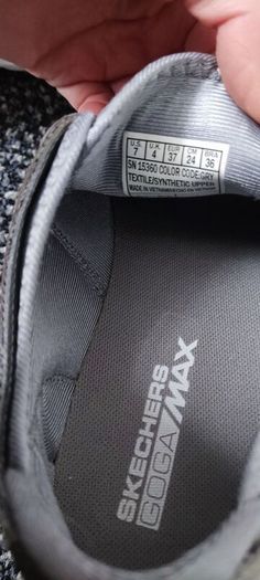 skechers trainers