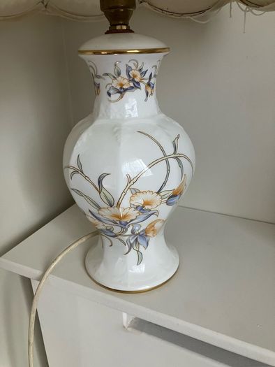 Aynsley Lamp