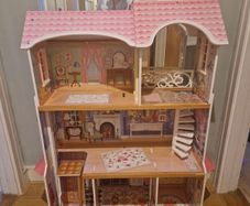 Doll house