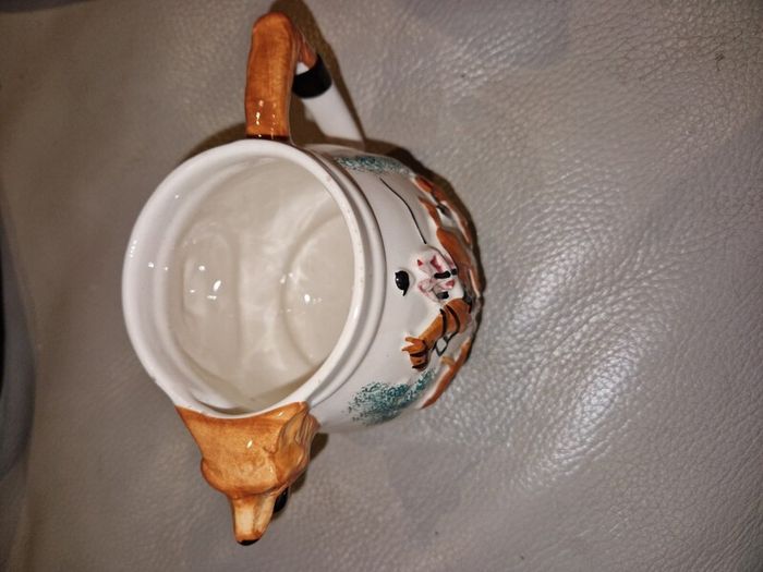 milk jug portland sponge wear