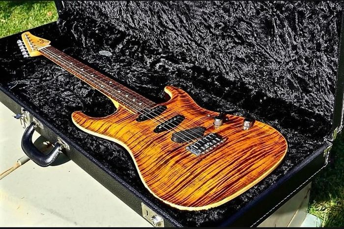 suhr standard