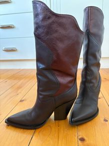 Ladies Boots