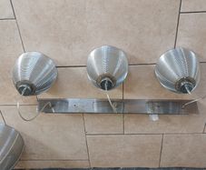 Light fixture