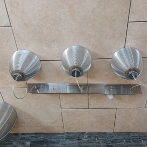 Light fixture