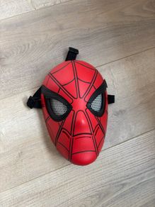 Spiderman mask