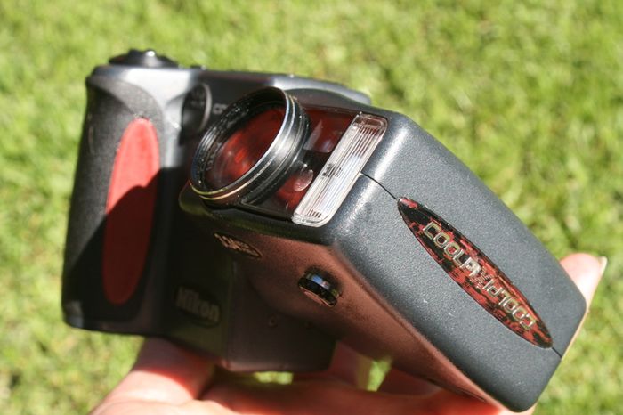 Nikon Coolpix 990/E990 3.2MP Digital Compact Camera Tested