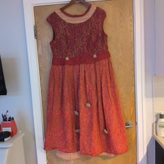 Enjoy Designer  Dress. S. 16.