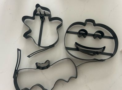 Williams Sonoma Halloween pancake Moulds
