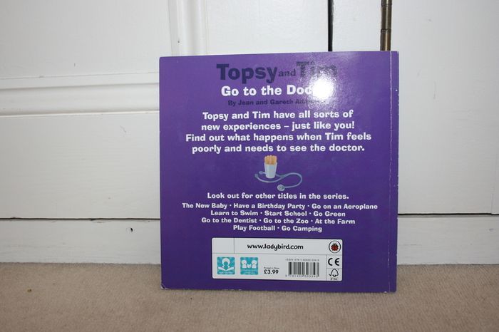 Children's Book - Topsy and Tim - Go to the Doctor - Like New