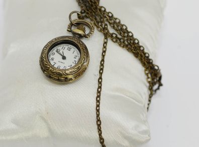 Ladies Pendant  Quartz Watch