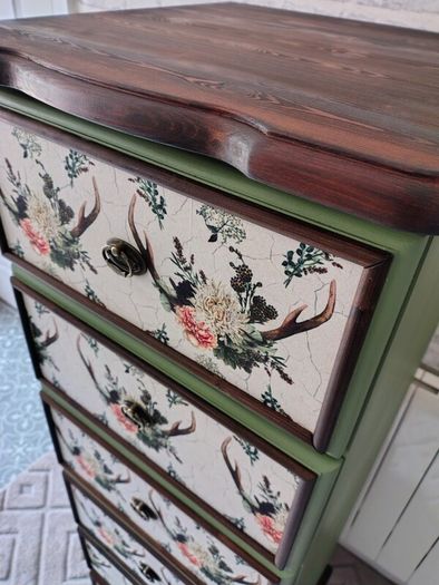 Tall boy chest of drawers