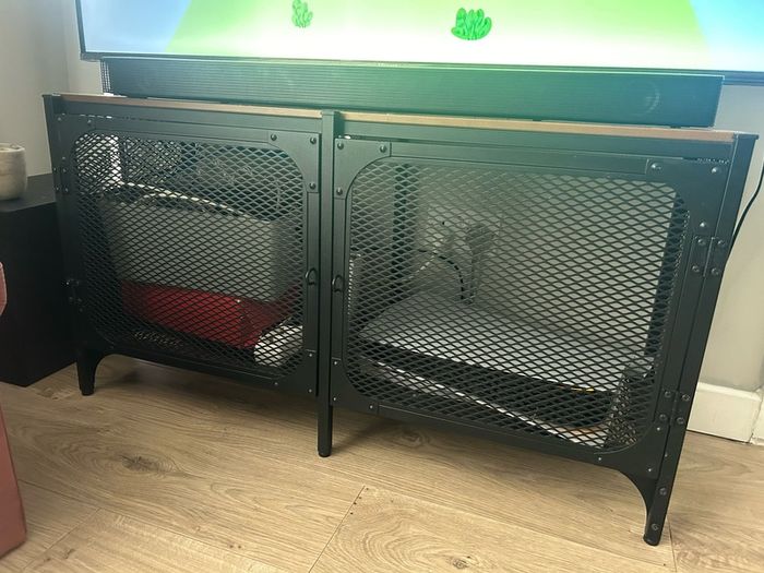 tv unit / tv bench
