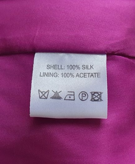 BNWT - HALF PRICE - Size: 10 - A Beautiful Dress from Rouge - 100% Silk Fully Lined - Hidden Zip Side Opening.