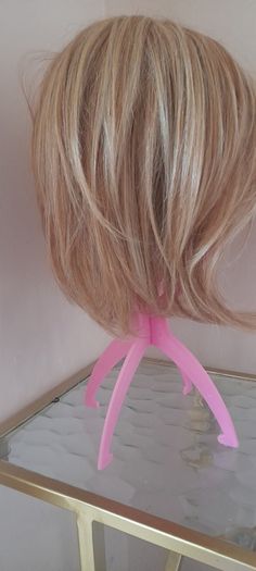 Ladies wig