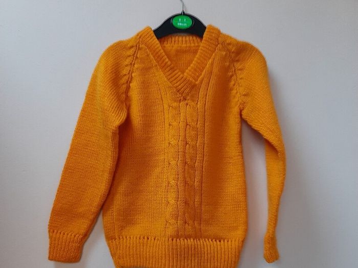 New knitted jumpers