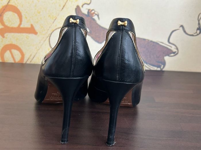 Ted Baker Jasemin Cutout Leather Courts