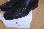 Boys formal shoes size 8