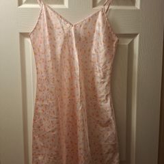 Satin slip