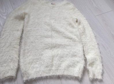 H&M Girls White Cozy Jumper Age 10-12