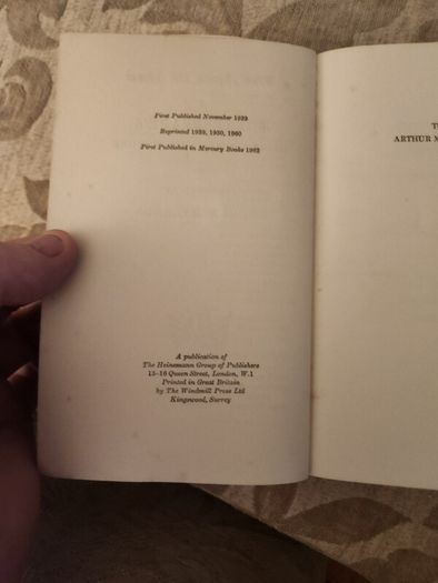 The Ages Of Man. Shakespeare's Image Of Man And Nature.  Arranged By George Rylands. 1962 Edition Paperback In Good Condition.  See Photos For Same.