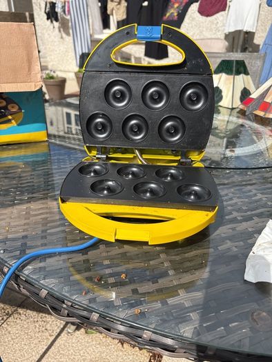 Simpson Donut Maker