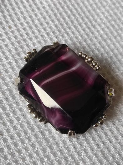 brooch