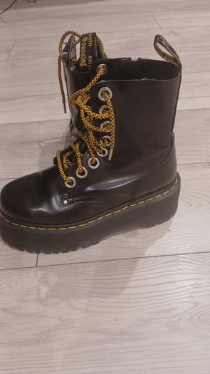 Doc Marten Jadon Max