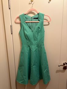 Karen Millen Green dress Size 6/8 UK