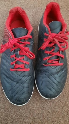 Kipsta boys  astro shoes