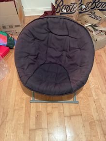 Folding bucket seat