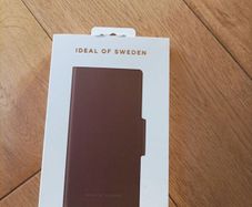 Brand new iPhone 13 Pro Max Ideal of Sweden