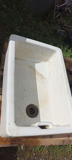 Belfast Sink.