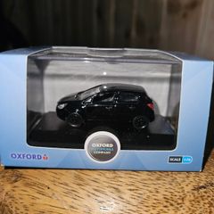 Oxford Diecast Vauxhall Corsa 1.76 Scale
