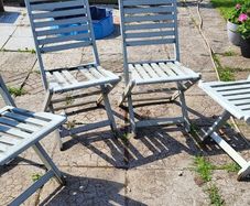 4 garden chairs