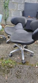 Beauty/ chiropodist chairs