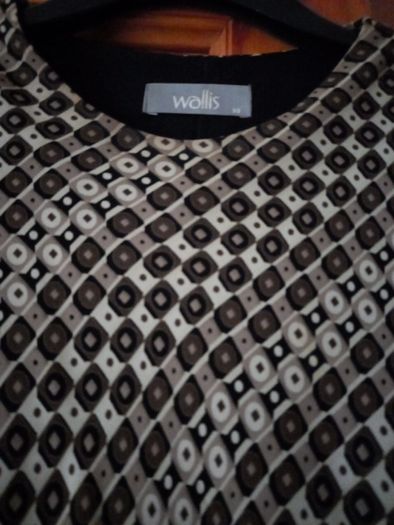 Wallis dress