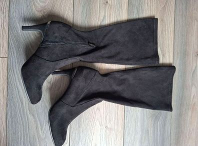 Bcbg black velvet boots